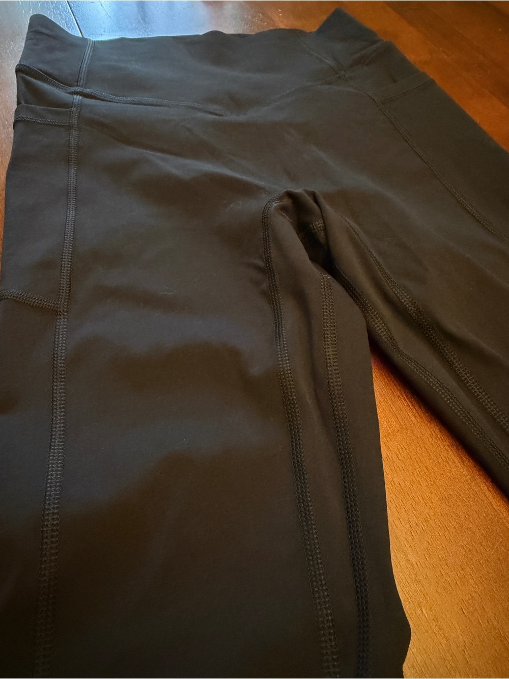 Halara UltraSculpt High Waisted Scrunch Butt Lifting Tummy Control Leggings - Picture 6 of 7